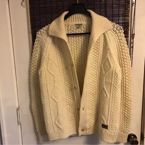 Oobe Brand Chunky Knit Cardigan Button up Sweater